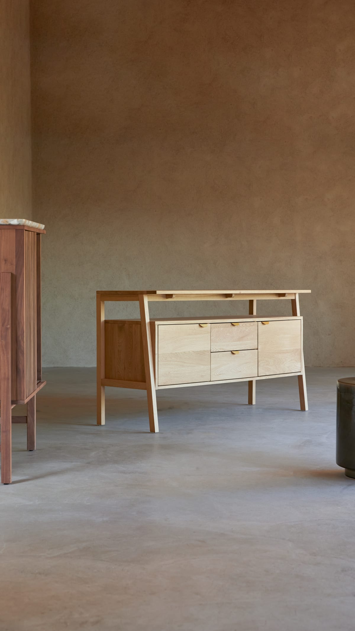 Pola - Buffet aus massivem Eichenholz 140 cm