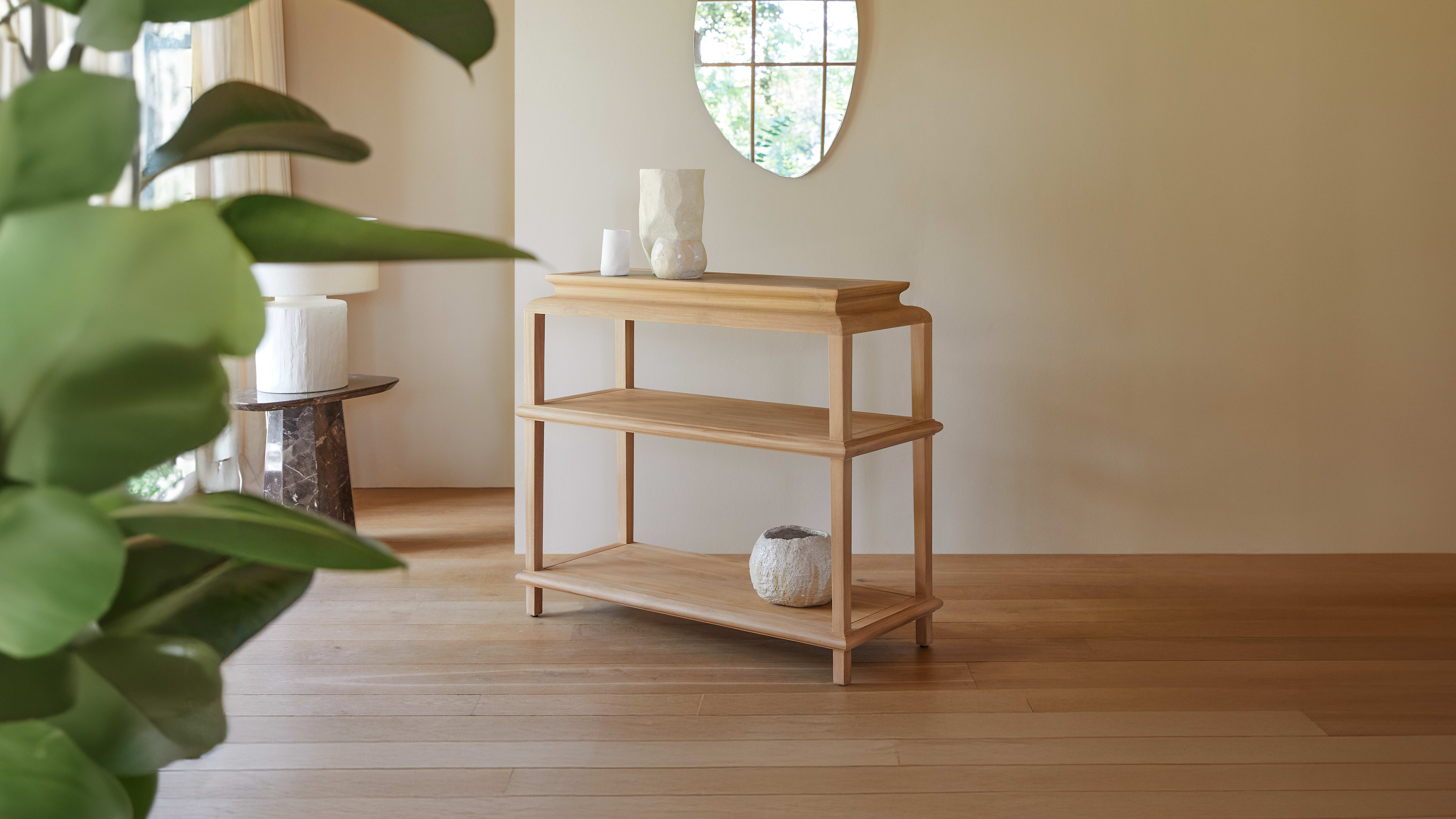 Técnicas de ebanistería excepcionales y materiales actuales para crear muebles marcados por su modernidad