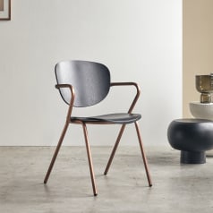 Ada - Sedia in legno di quercia e metallo