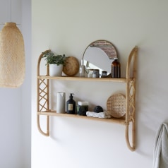 Marius - Rattan bathroom wall shelf