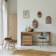 Eden - Children’s desk in solid teak with storage unit