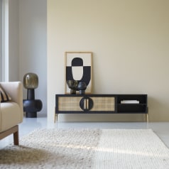 Sina - Mueble para TV de madera de mango maciza y ratán de 145 cm