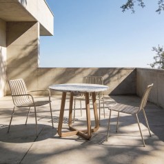 Elio - Runder Gartentisch aus Premium-Terrazzo und massivem Akazienholz, 4 Pers.