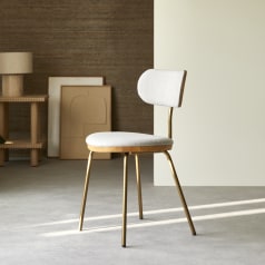 Soline - Chaise en chêne clair massif, tissu gris et métal