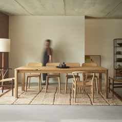 Léon - Uitschuifbare massief teakhouten tafel voor 8-10 personen.