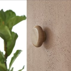 Eda - Kleiderhaken aus massiver Esche