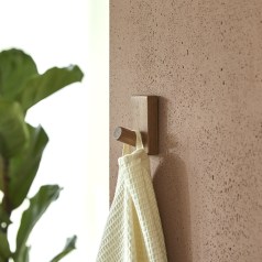 Sara - Solid ash coat hook