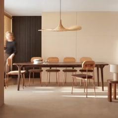 Clara - 6–12-seater extendable table in solid brown oak