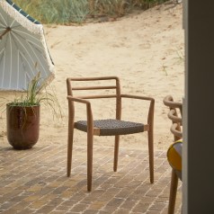 Lily - Gartenfauteuil aus massivem Teakholz und Seilbespannung