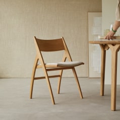 Clara - Eiken stoel met ecru stof