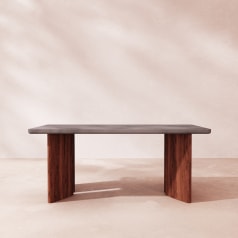 Sergio - Garden Table in solid acacia and dark grey cement, 6/8 pers.