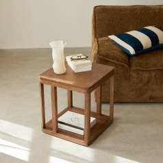 Romée - Mesa auxiliar de acacia maciza