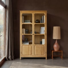 Marthe - Garderobenschrank aus Massiveiche