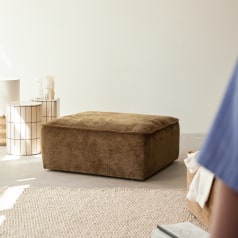 Quinto - Repose-pieds en tissu camel
