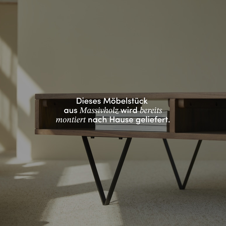 Metric - Couchtisch aus massivem Nussbaum