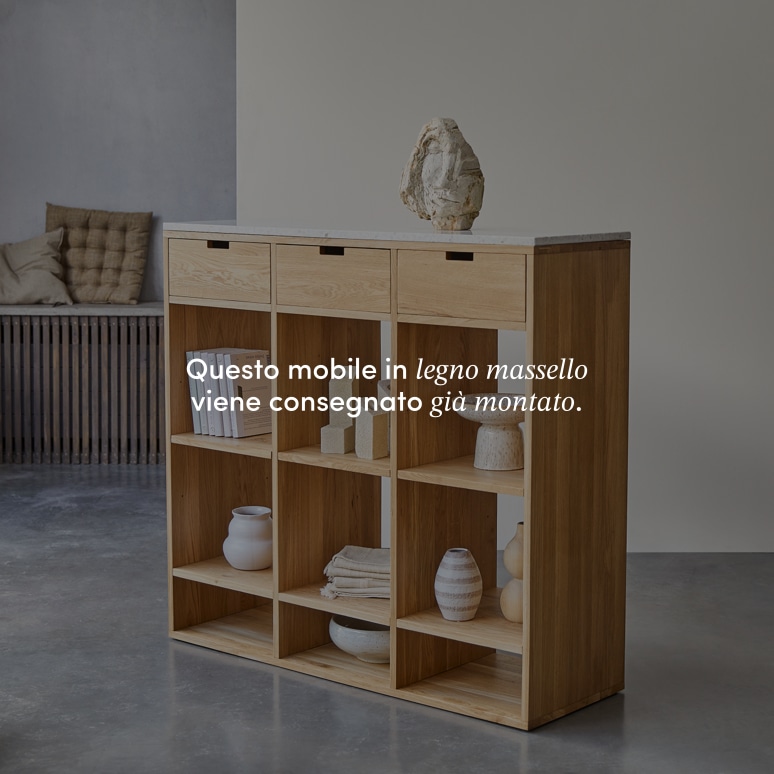 Miho - Libreria bassa in legno di quercia massello e battuto di terrazzo premium white