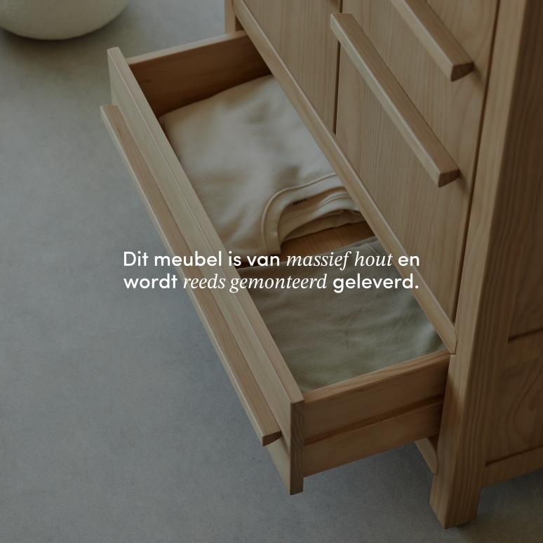 Qong - Massief dennenhouten kast