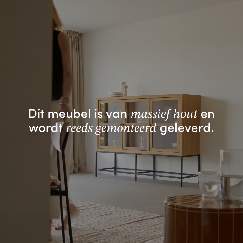 Babeth - Lage vitrinekast van massief teakhout