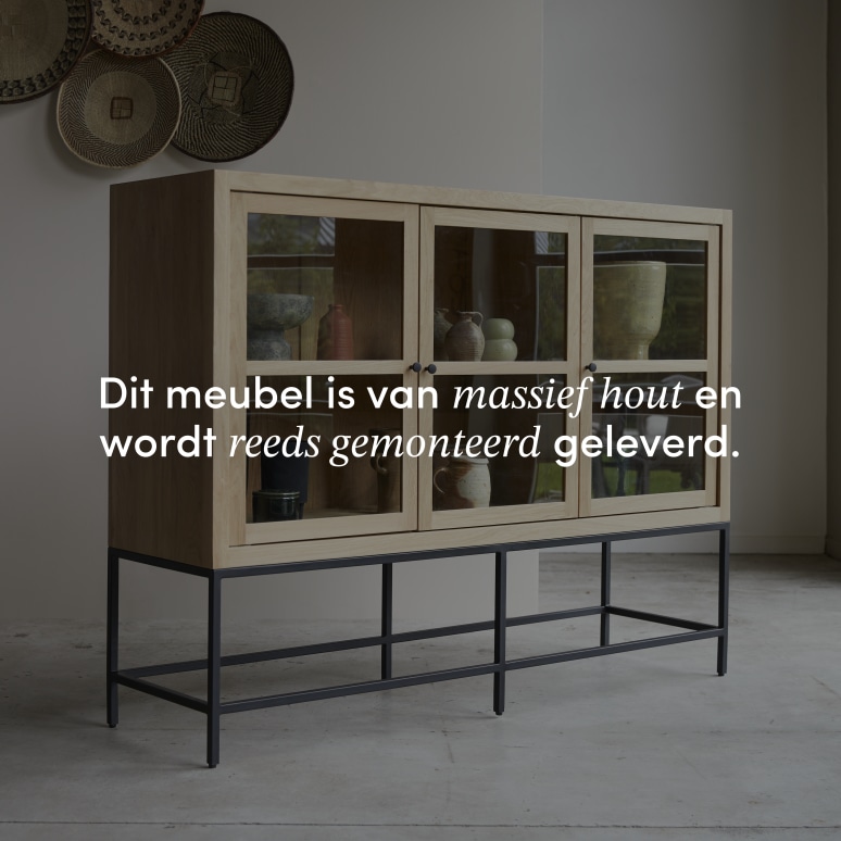 Babeth - Lage vitrinekast van massief eikenhout