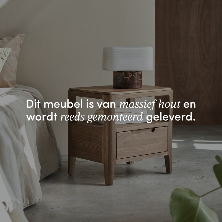 Arto - Nachtkastje van massief notenhout met 1 lade