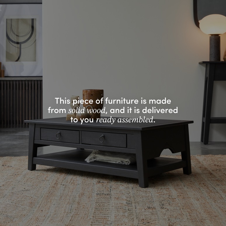 Thaki Black - Coffee table in solid pine