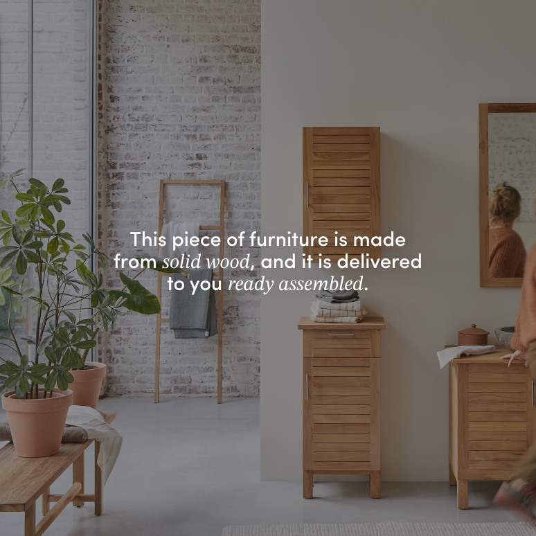 Soho - Low unit in solid teak