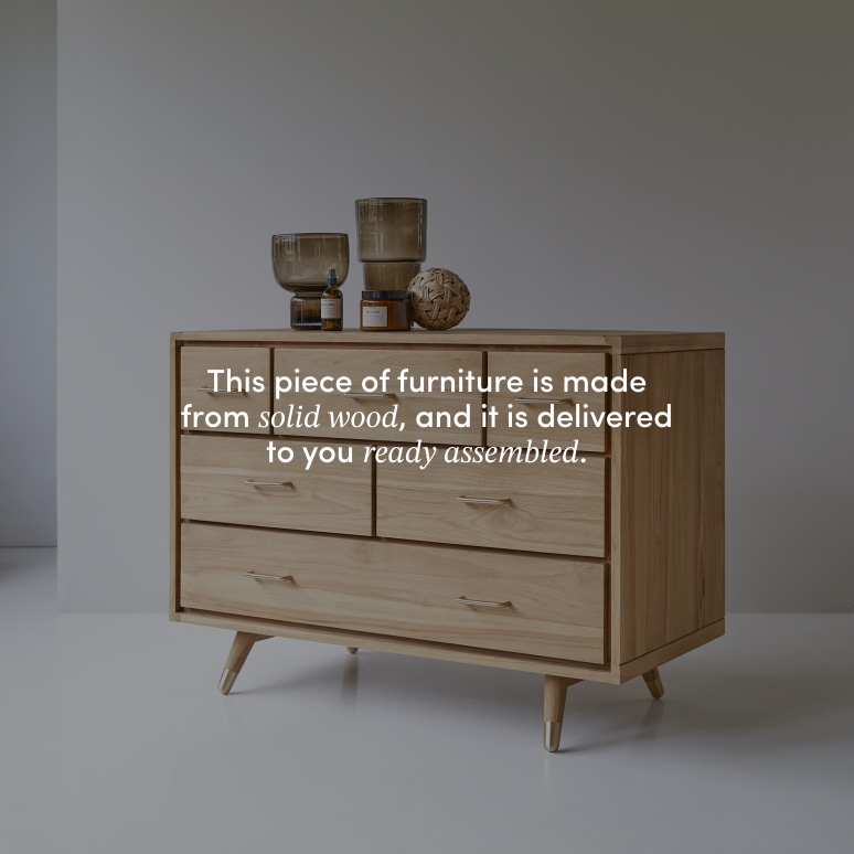 Kort - Chest of drawers in solid teak