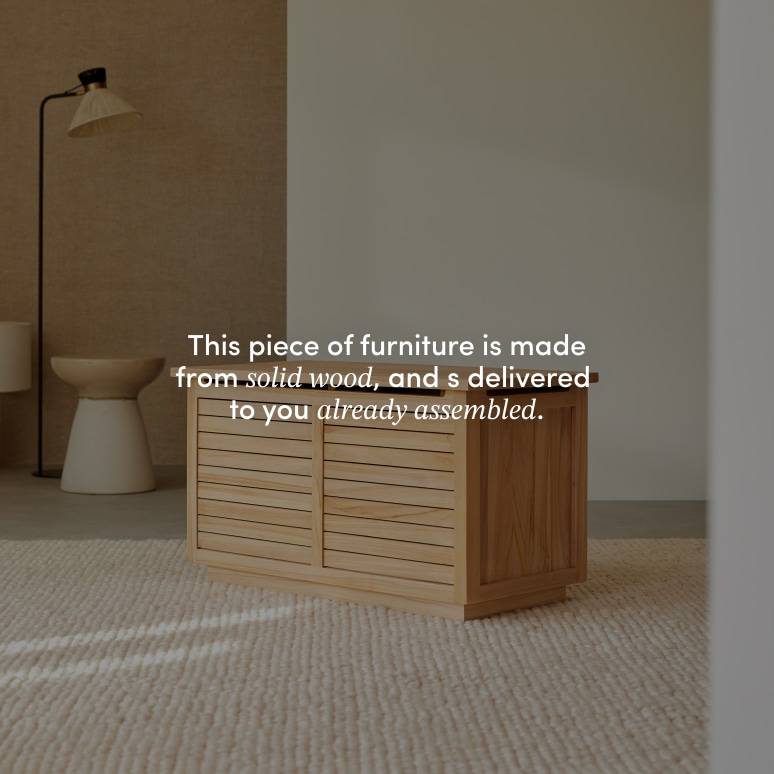 Suzette - Solid teak trunk