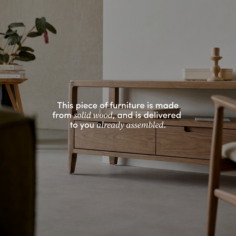 Arto - TV Stand in solid walnut, 100 cm