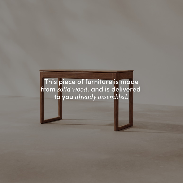 Arto - Desk in solid walnut