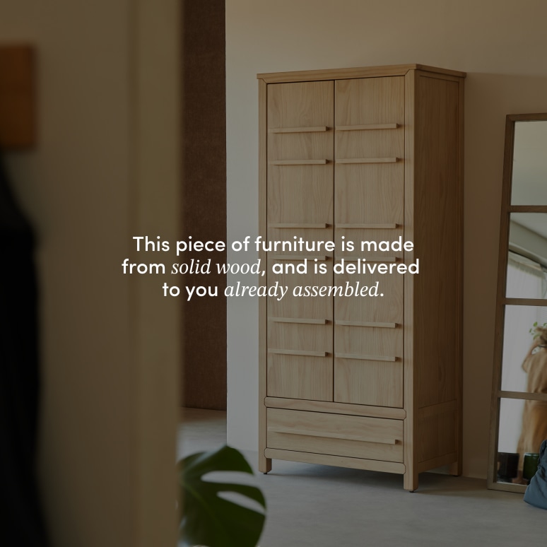 Qong - Solid pine hallway cupboard