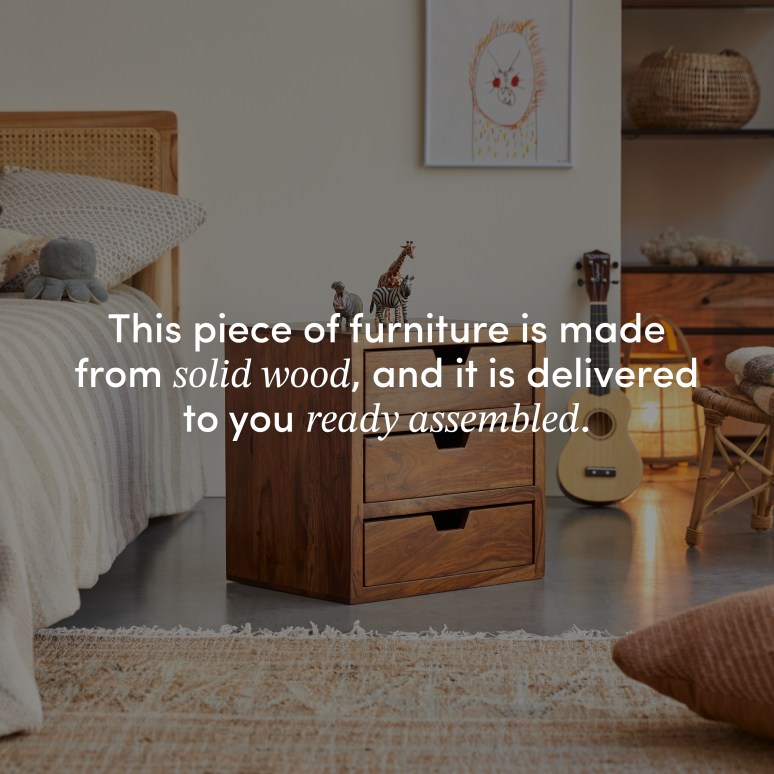 Kwarto - Children’s bedside table in solid sheesham wood with 3 drawers