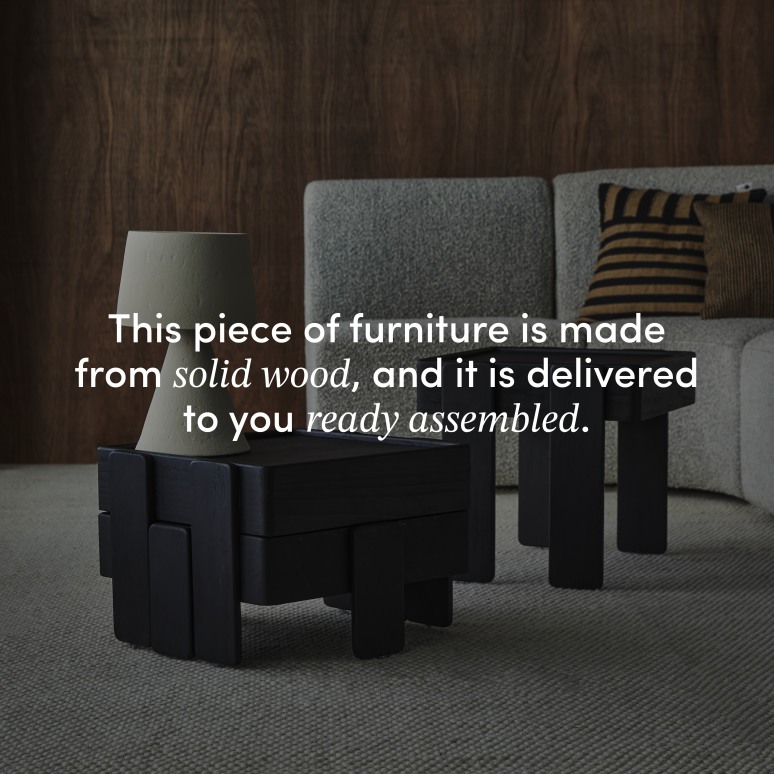 Nido - Stackable black side tables in solid mango