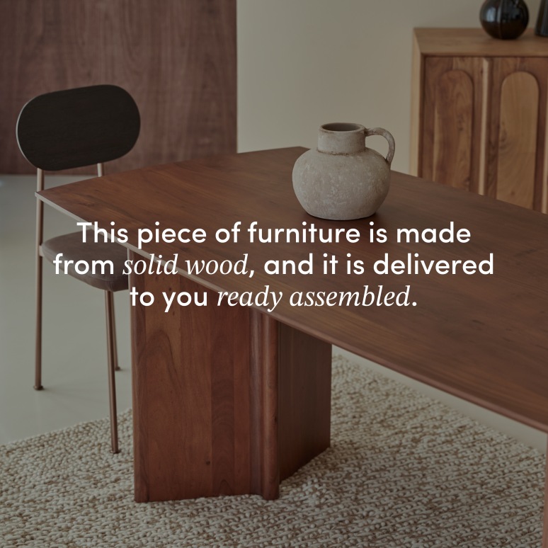 Suzanne - Solid acacia wood table, seats 6