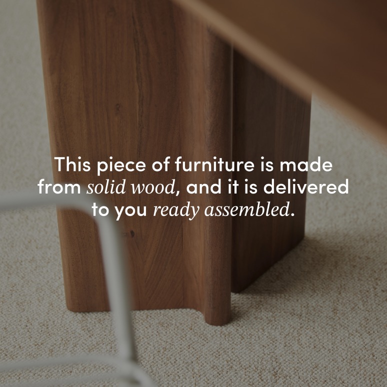 Suzanne - Solid acacia kitchen table, seats 2–4