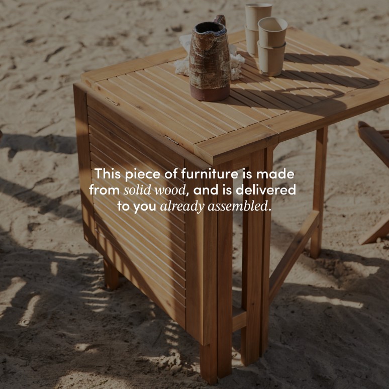 Capri - Folding outdoor table in solid acacia for 2-4 people