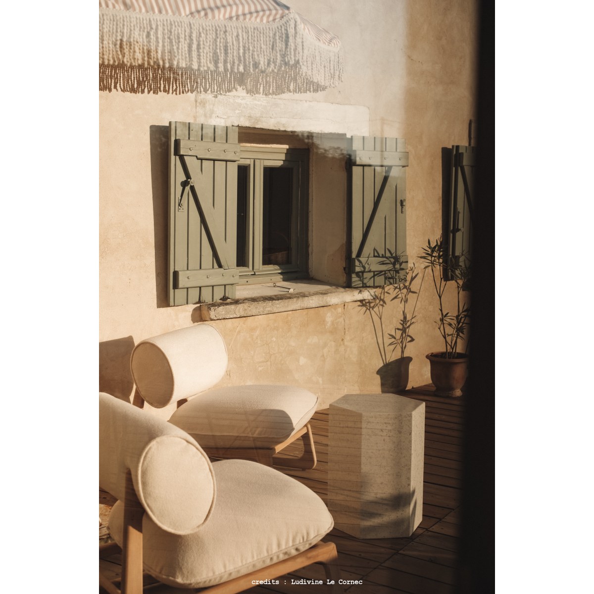 Zoé - Sofaende aus Premium-Terrazzo Moon