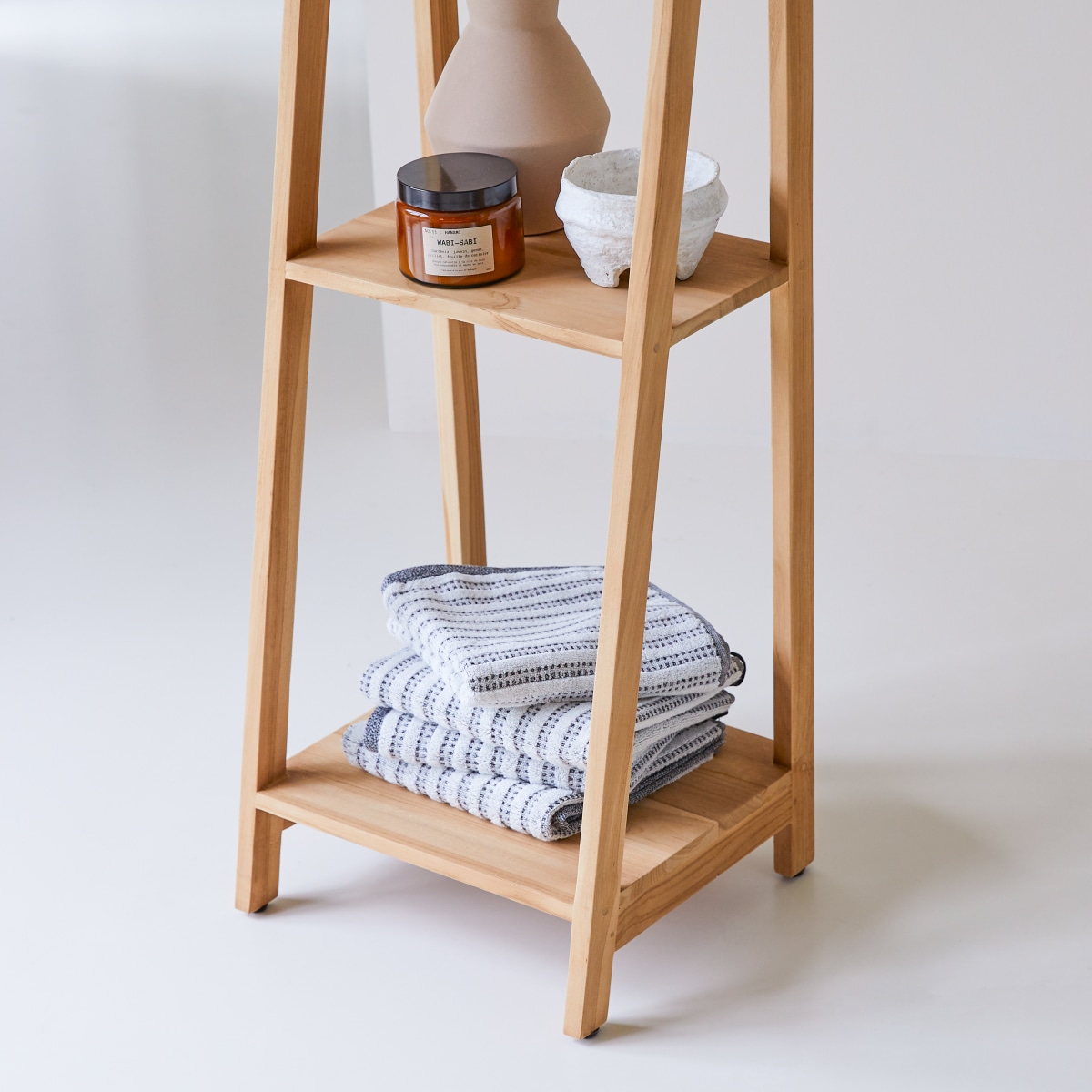 Bahya - Shelf in solid teak