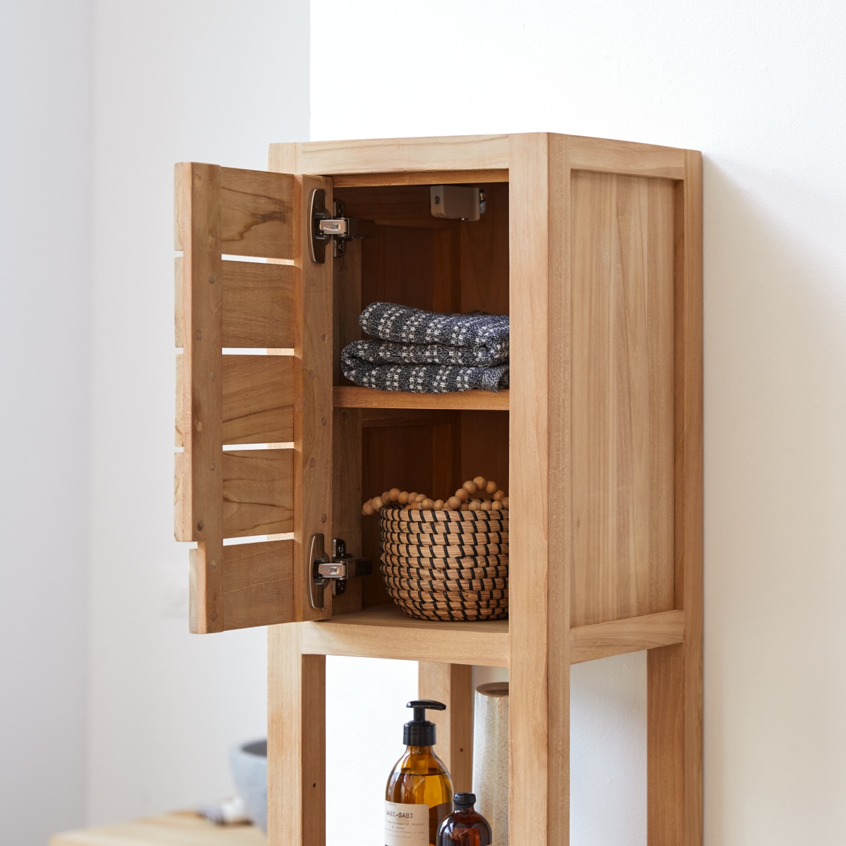 Serena - Hochschrank aus massivem Teak
