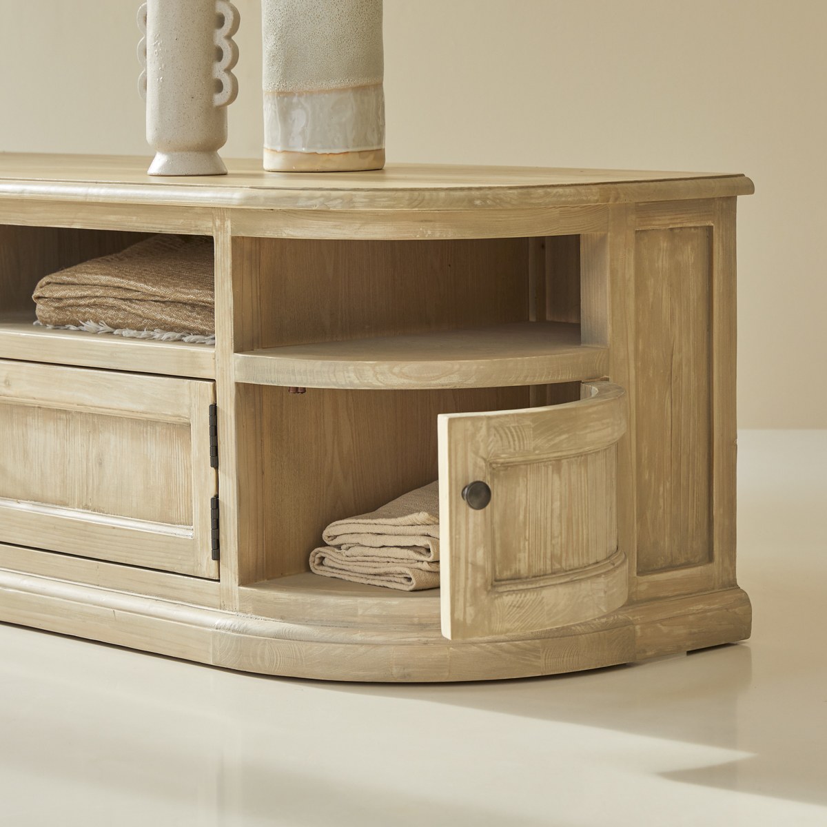 Celeste - TV-Möbel aus Pinienholz 180 cm