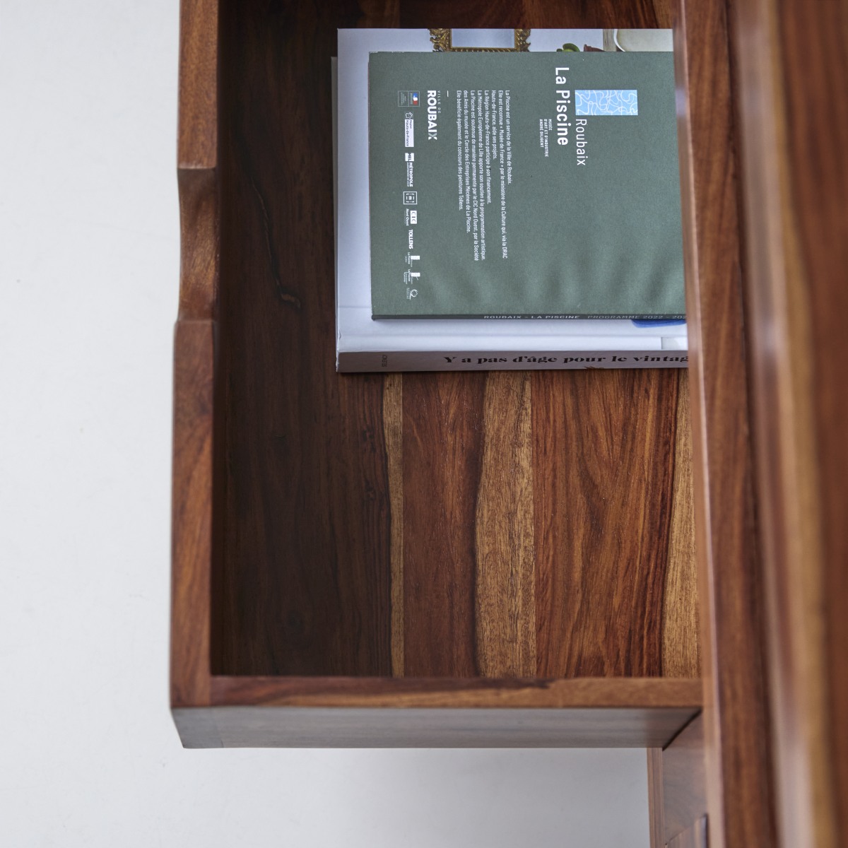 Oliver - TV Schrank aus massivem Palisanderholz 200 cm