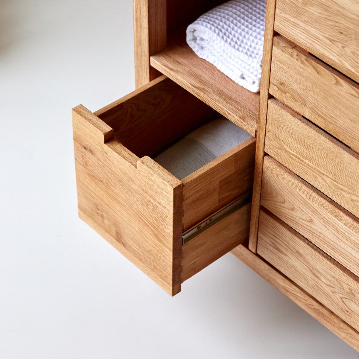 Serena - Waschtischunterschrank aus massiver Eiche 100 cm