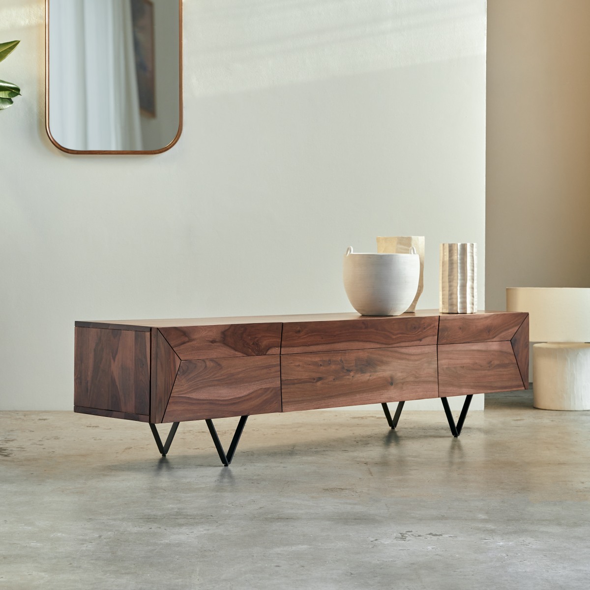 Metric - TV Schrank aus massivem Palisanderholz 175 cm
