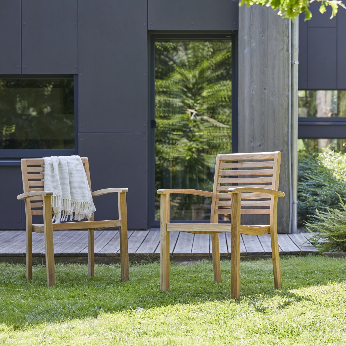 Andria - Garten Lehnstuhl aus massivem Teakholz