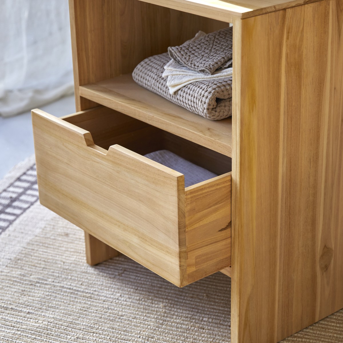 Kwarto - Waschtischunterschrank aus massivem Teakholz 60 cm