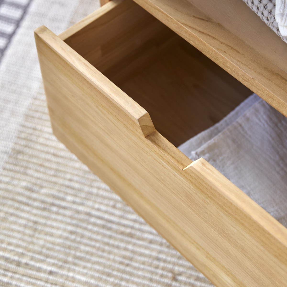 Kwarto - Waschtischunterschrank aus massivem Teakholz 60 cm
