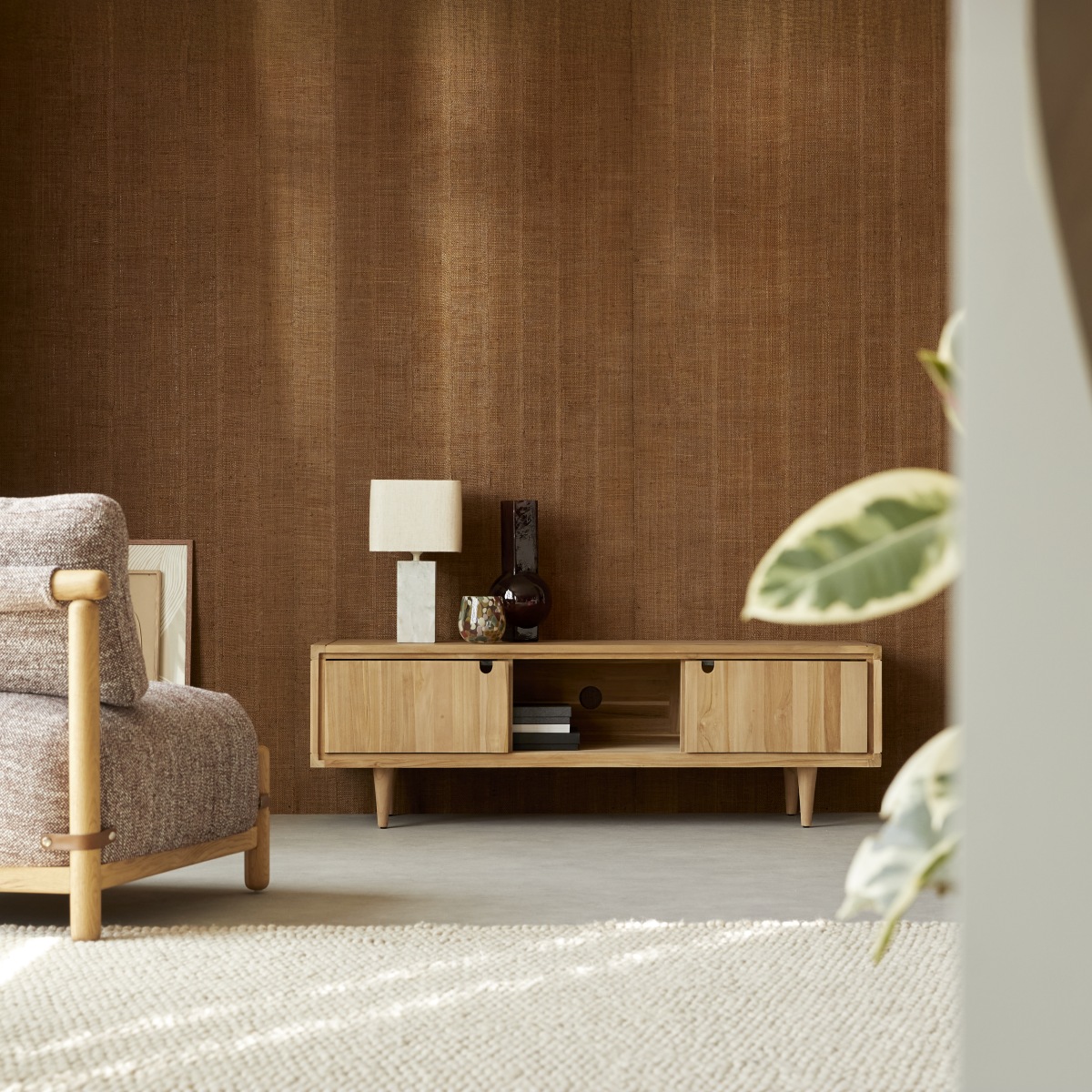 Jonàk - TV Schrank aus massivem Teakholz 140 cm