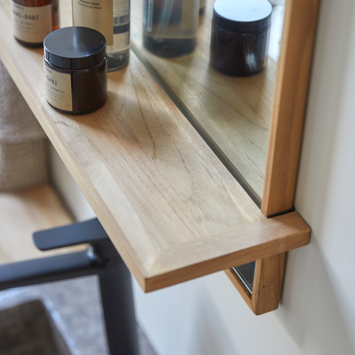 Galyno - Spiegel aus massivem Teak 75x45 cm