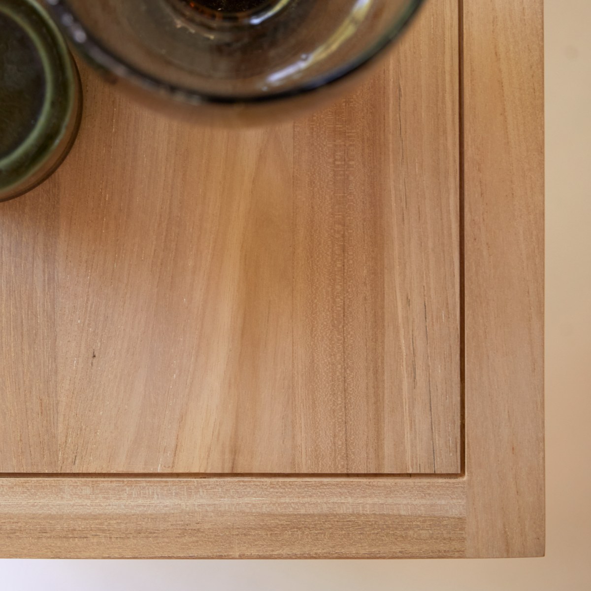 Anton - TV Schrank aus massivem Teakholz 100 cm