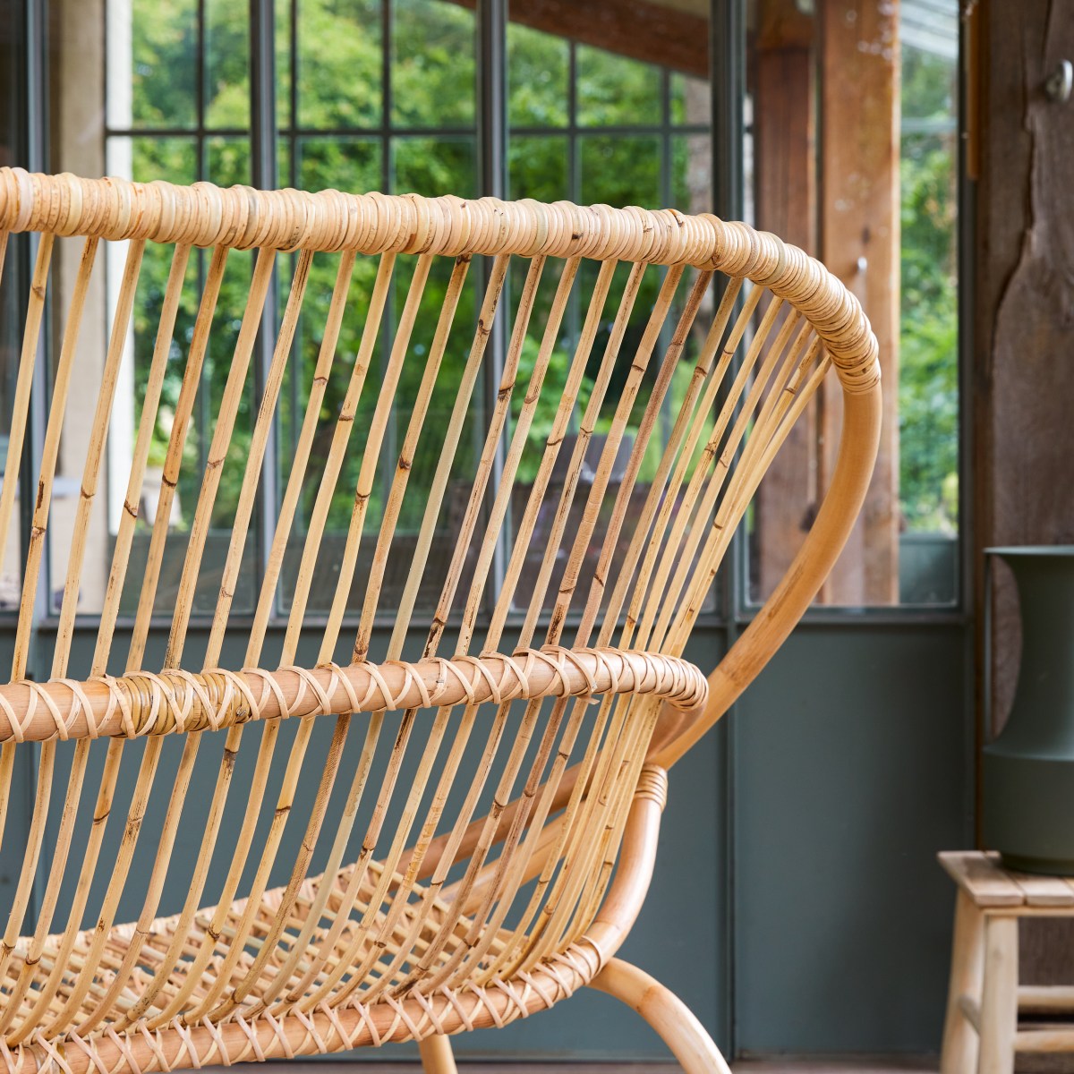 Leontie - Gartensofa aus Rattan